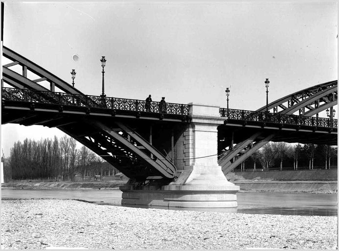 Pont routier de la Boucle, puis pont routier Winston-Churchill (détruit)