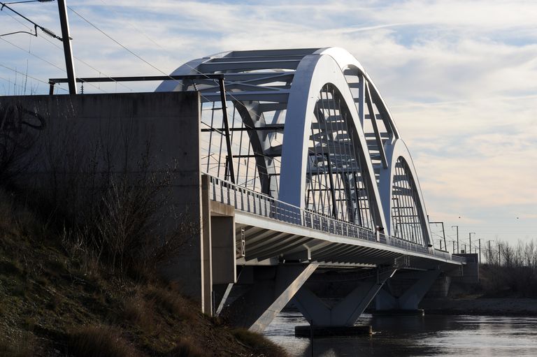 Pont ferroviaire (ligne TGV) dit viaduc de La Garde-Adhémar