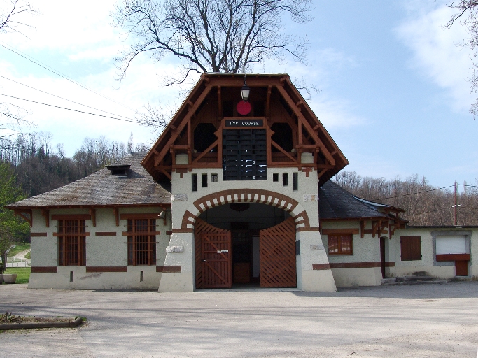 Club-house, dit pavillon Bruno Grosse