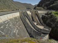 Barrage de l'Aigle dit barrage de la résistance et cité EDF