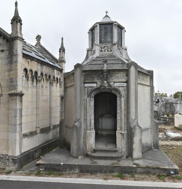 Chapelle funéraire de la famille Guimet