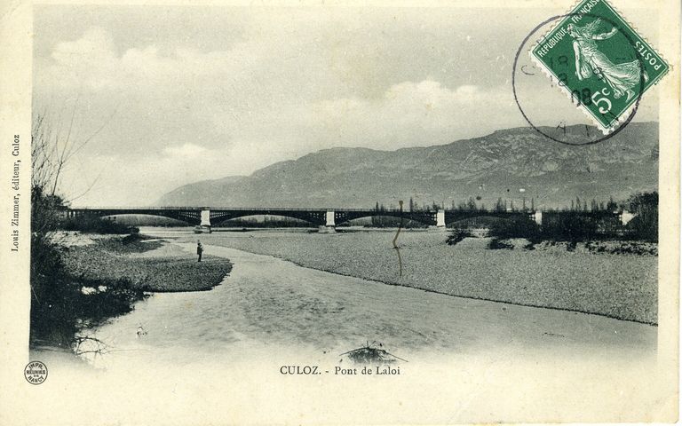 Pont routier de la Loi