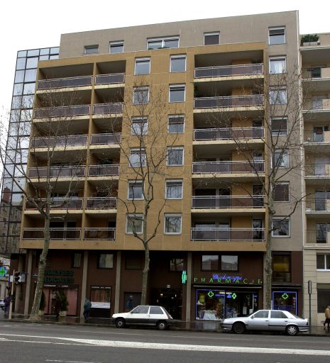 Immeuble de bureaux siège social de la société Candia