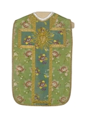 ornement vert : chasuble, manipule, voile de calice, bourse de corporal