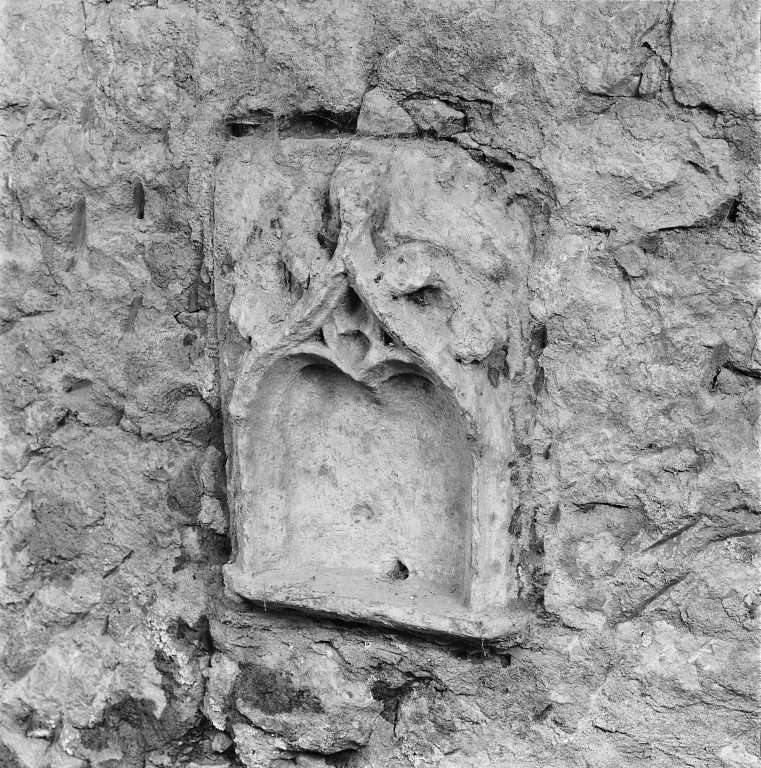 lavabo en niche (2), style gothique