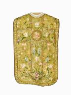 chasuble, étole, manipule,  voile de calice, bourse de corporal : ornement doré