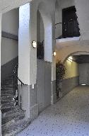 Ensemble de deux immeubles, sur rue et sur cour