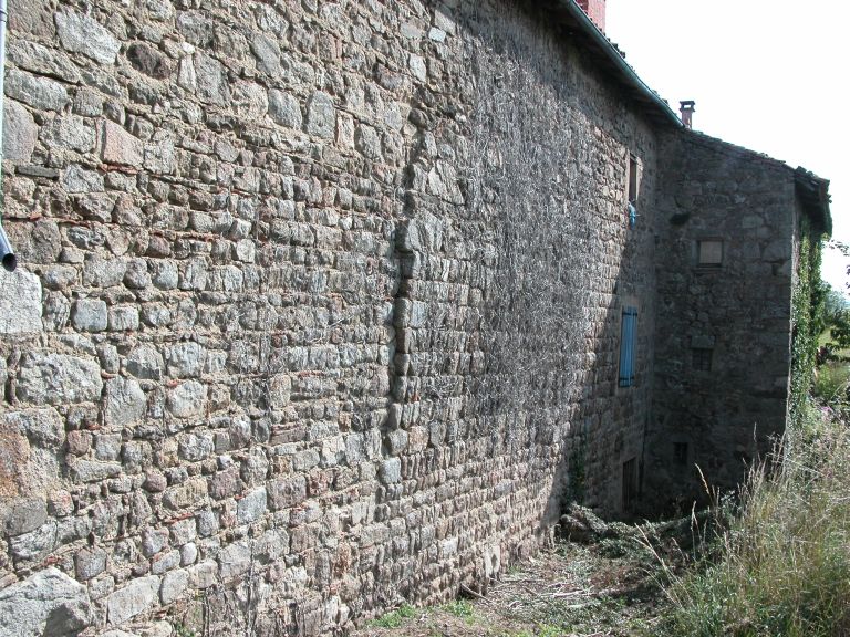 Ferme (ancien château de Contéol)