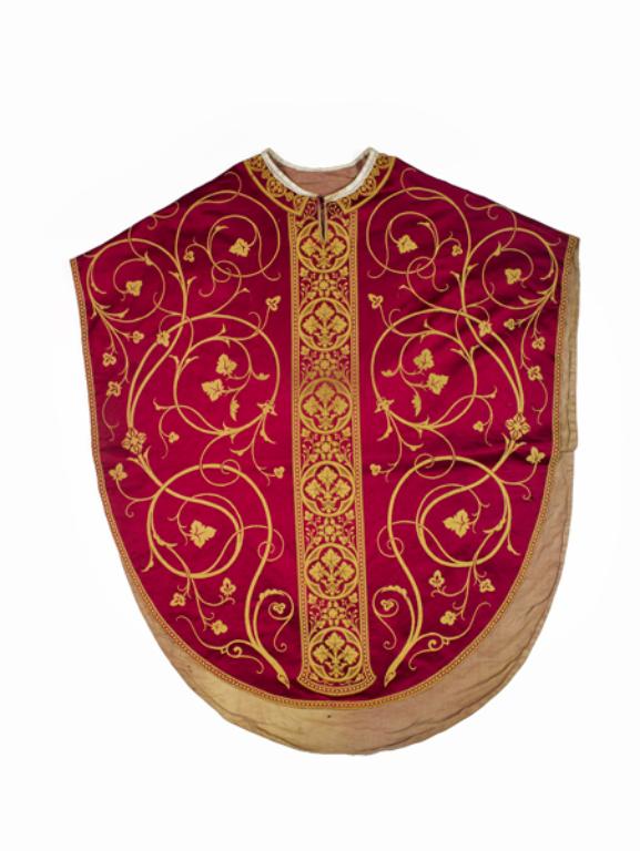 chasuble : ornement rouge