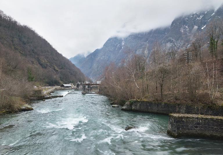 centrale et barrage de Livet basse-vallée de la Romanche