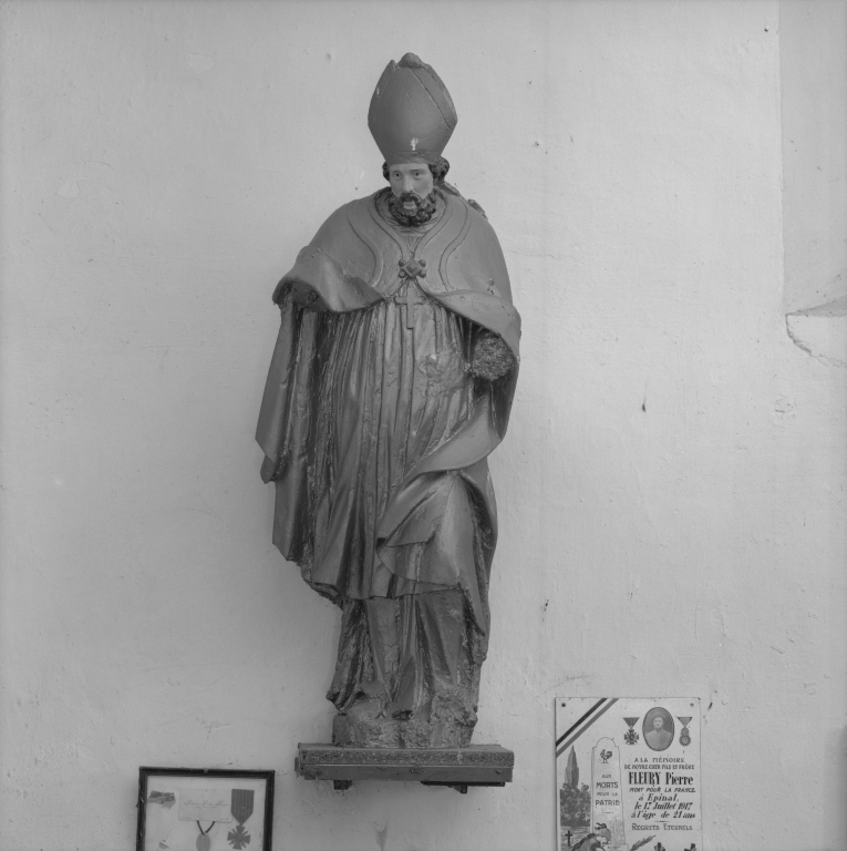 Ensemble de 2 statues : saints évêques (saint Galmier ?)