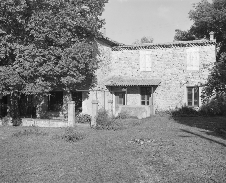 Les maisons et les fermes du canton de Grignan