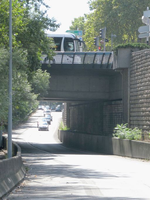 Pont routier Winston-Churchill