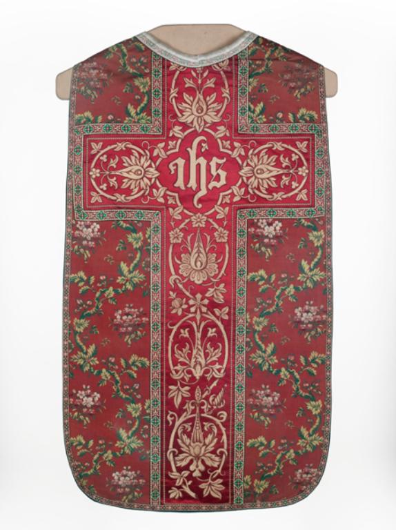 chasuble, étole, manipule, voile de calice : ornement rouge