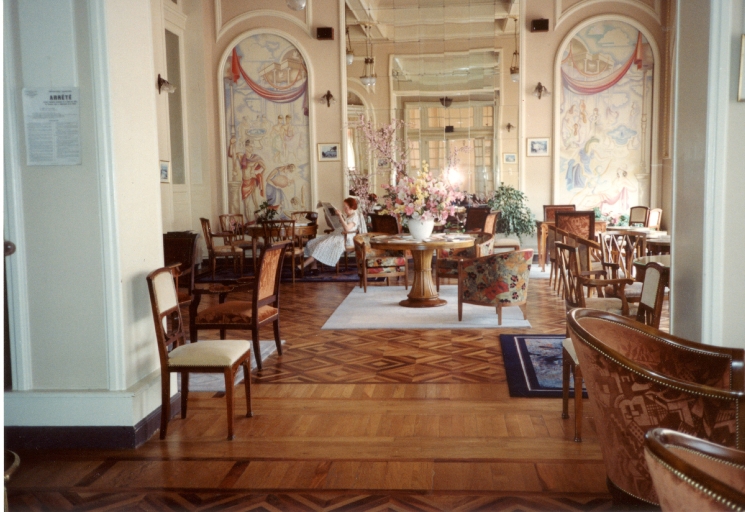 Hôtel de voyageurs, Hôtel de l'Astoria et de l'Arc Romain puis Hôtel Astoria