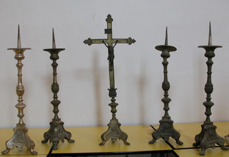 présentation des objets mobiliers de la chapelle du collège de Jésuites actuellement Lycée Marmontel