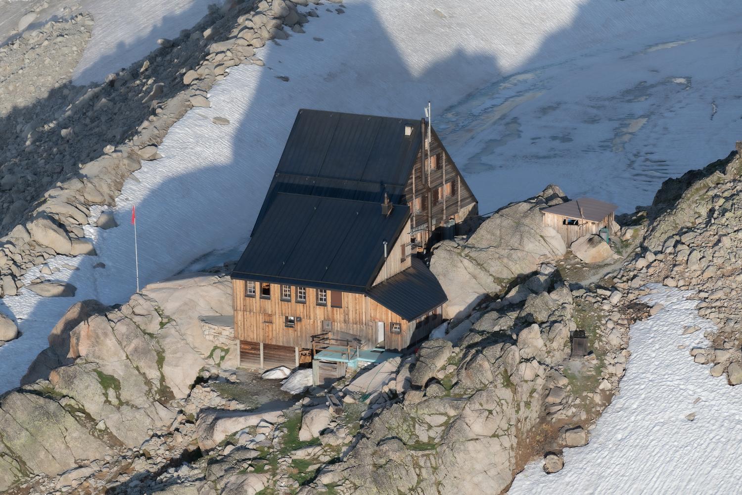 Cabane d'Orny