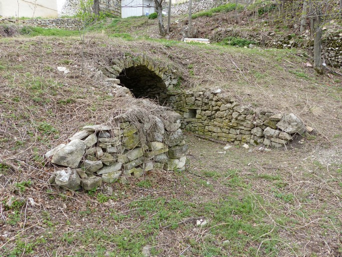 Fontaine-réservoir du Terron