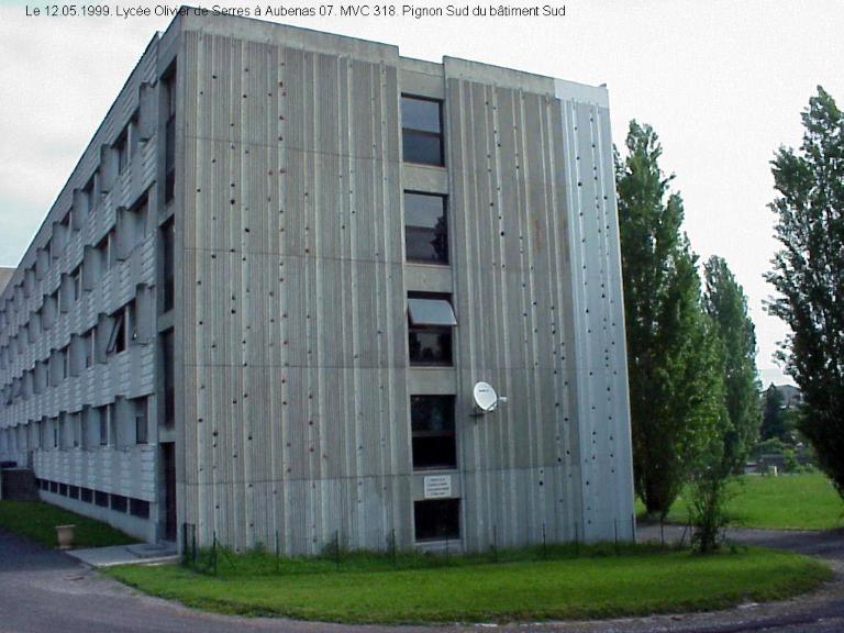 Lycée agricole et collège agricole féminin, actuellement lycée agricole Olivier-de-Serres