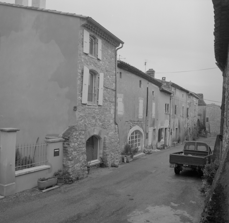 Les maisons et les fermes de la commune de Réauville