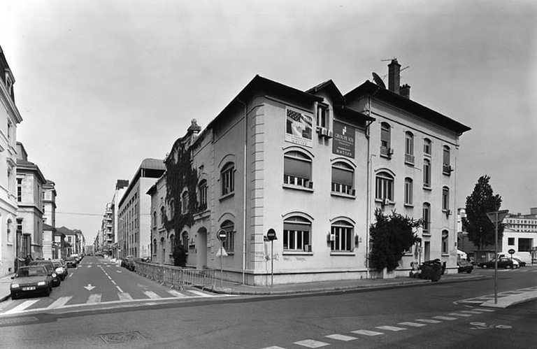 Usine de caoutchouc dite Société Générale Etablissements Bergougnan puis Université professionnelle Internationale dite IGS actuellement l'Hévéa startup étic