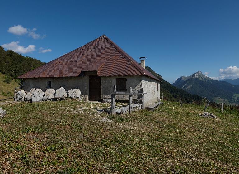 Vue de l'habitation des chalets de la Buffaz (Aillon-le-Jeune).