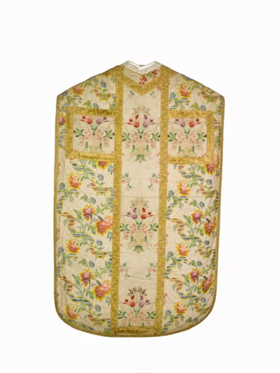 chasuble, étole, manipule : ornement blanc