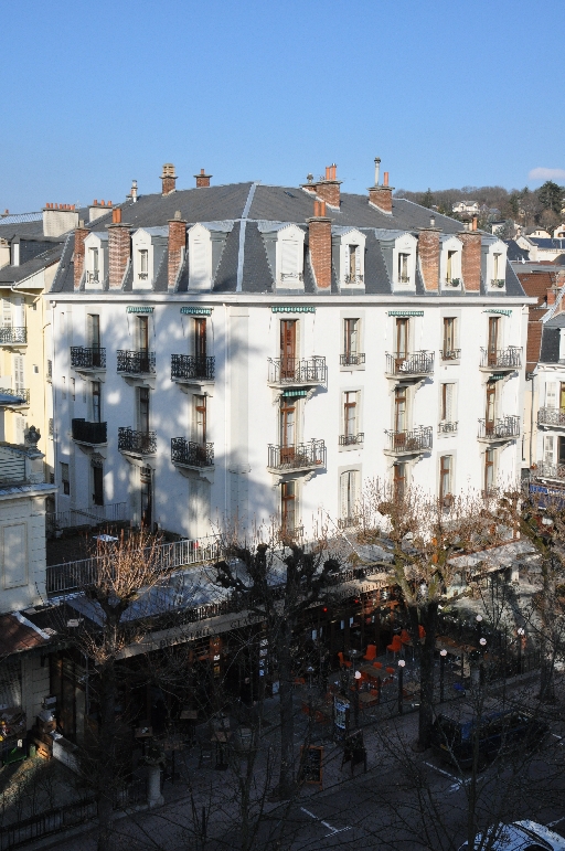 Hôtel de voyageurs, annexe de l'Hôtel de l'Europe, dite Chaboud, puis Pavillon Leder, actuellement immeuble