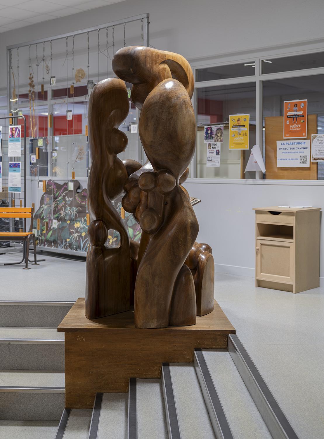 Statue (ronde-bosse) : Père noble