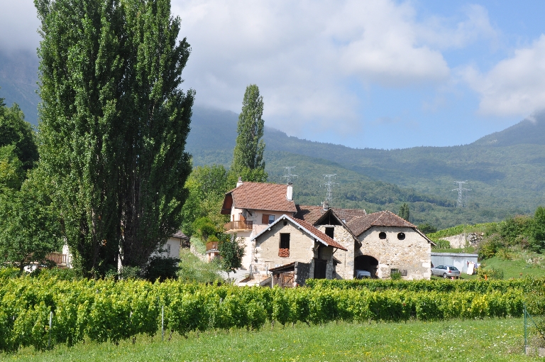 Moulins à farine Thevenon actuellement logement et remise