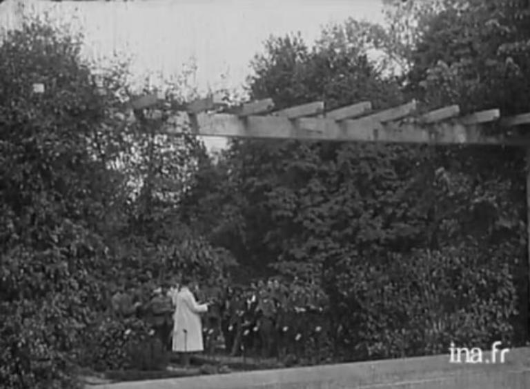 École d'agriculture, ensemble d'édifices agricoles : ferme-école, fermes, ateliers, hangars