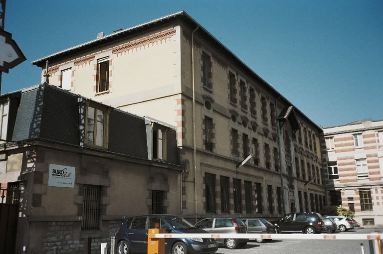 Usine de chaudronnerie Bouchayer-Viallet actuellement Centre National d'Art Contemporain (CNAC), dit le Magasin