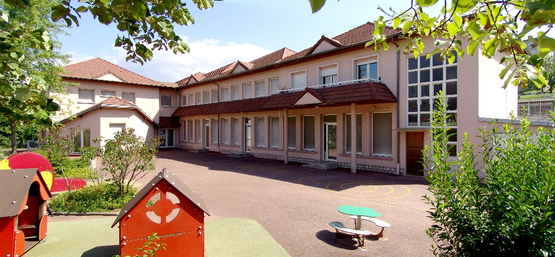 École primaire de filles, puis école maternelle