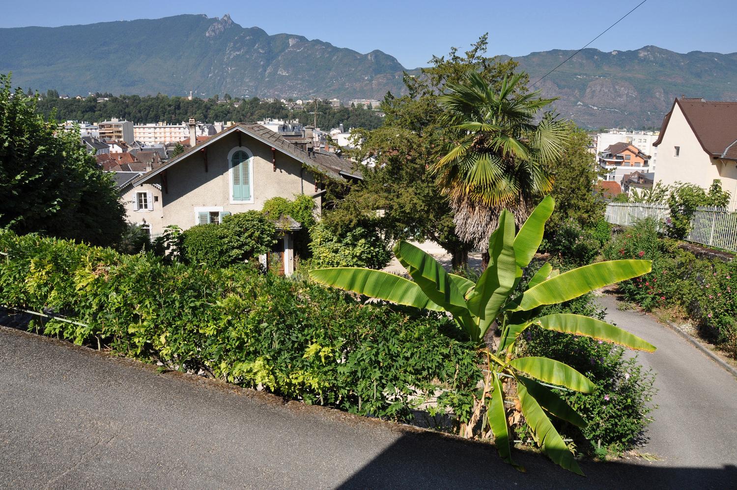 Maison, dite villa Mireille, puis villa Florène, puis établissement de bienfaisance, résidence d’accueil Villa Florène