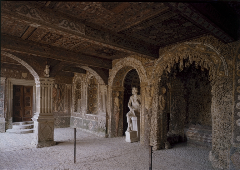 Revêtement intérieur de la grotte (plafond, revêtement mural, revêtement de sol)