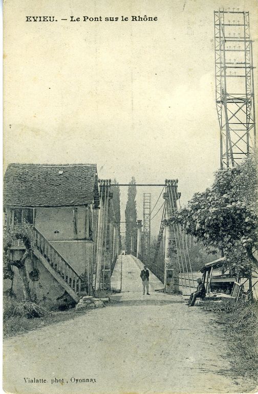 Pont suspendu d'Evieu (détruit)