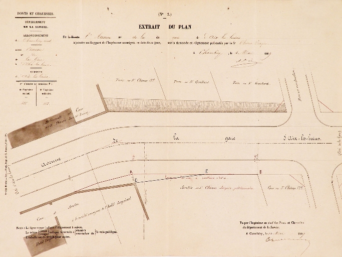 Avenue de la Gare, puis avenue des Thermes, puis avenue Charles-de-Gaulle