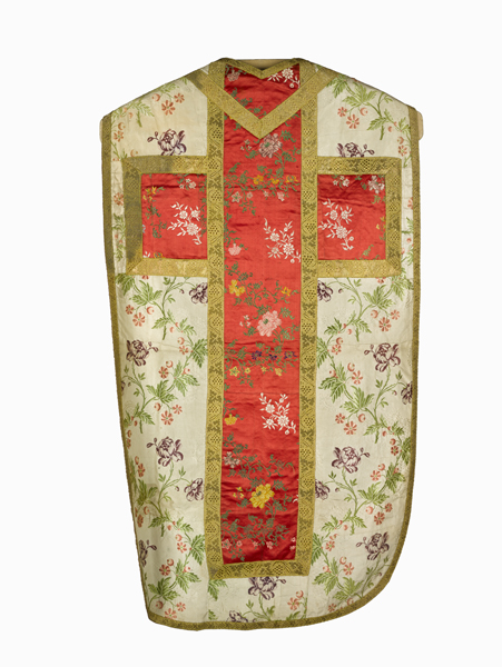 chasuble, bourse de corporal, pale : ornement blanc n°2