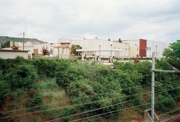 Usine de céramique dite Electro-Porcelaine, département des Etablissements Merlin-Gerin, actuellement CERALEP