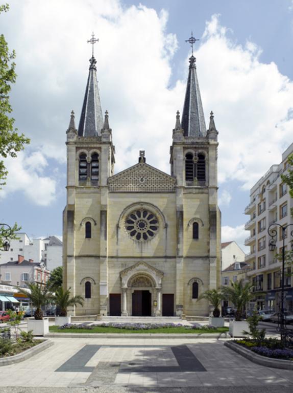 église paroissiale Saint-Louis