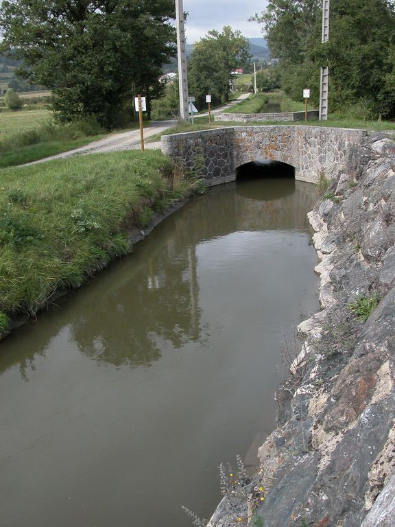 Présentation de la commune de Chalain-d'Uzore