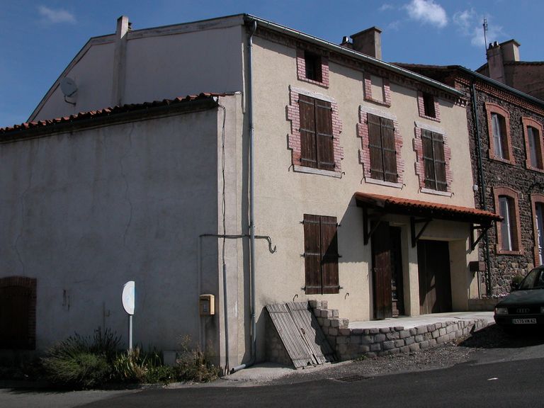 Présentation de la commune de Chalain-d'Uzore