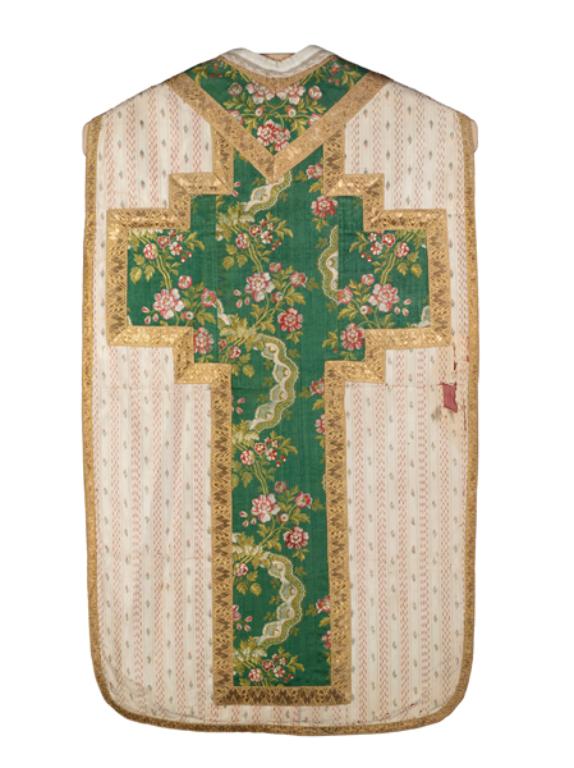 chasuble, étole, manipule, voile de calice, bourse de corporal : ornement blanc : ornement blanc n°2