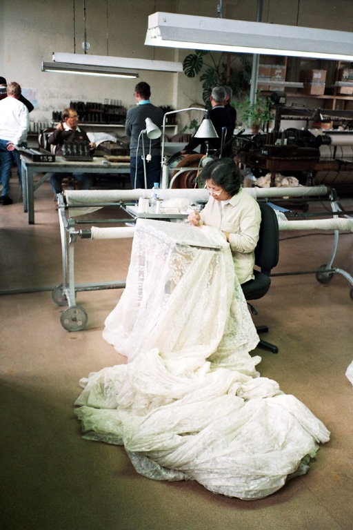 Usine de dentelle mécanique dit Ets Raffard fabrique de tulle puis tulle et dentelle Goutarel