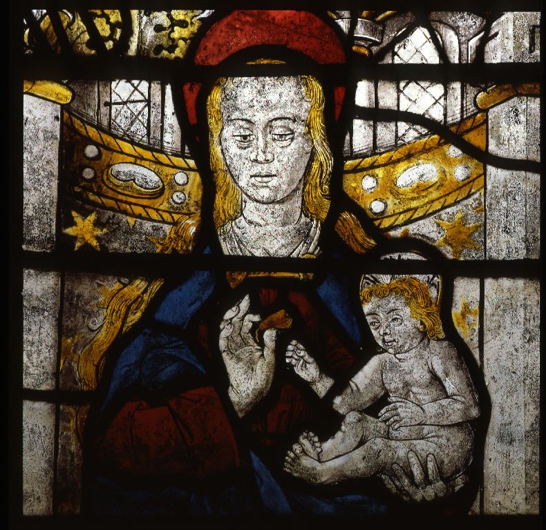 Détail de la baie 5 de l'église Saint-André de Saint-André-d'Apchon : Vierge à l'Enfant