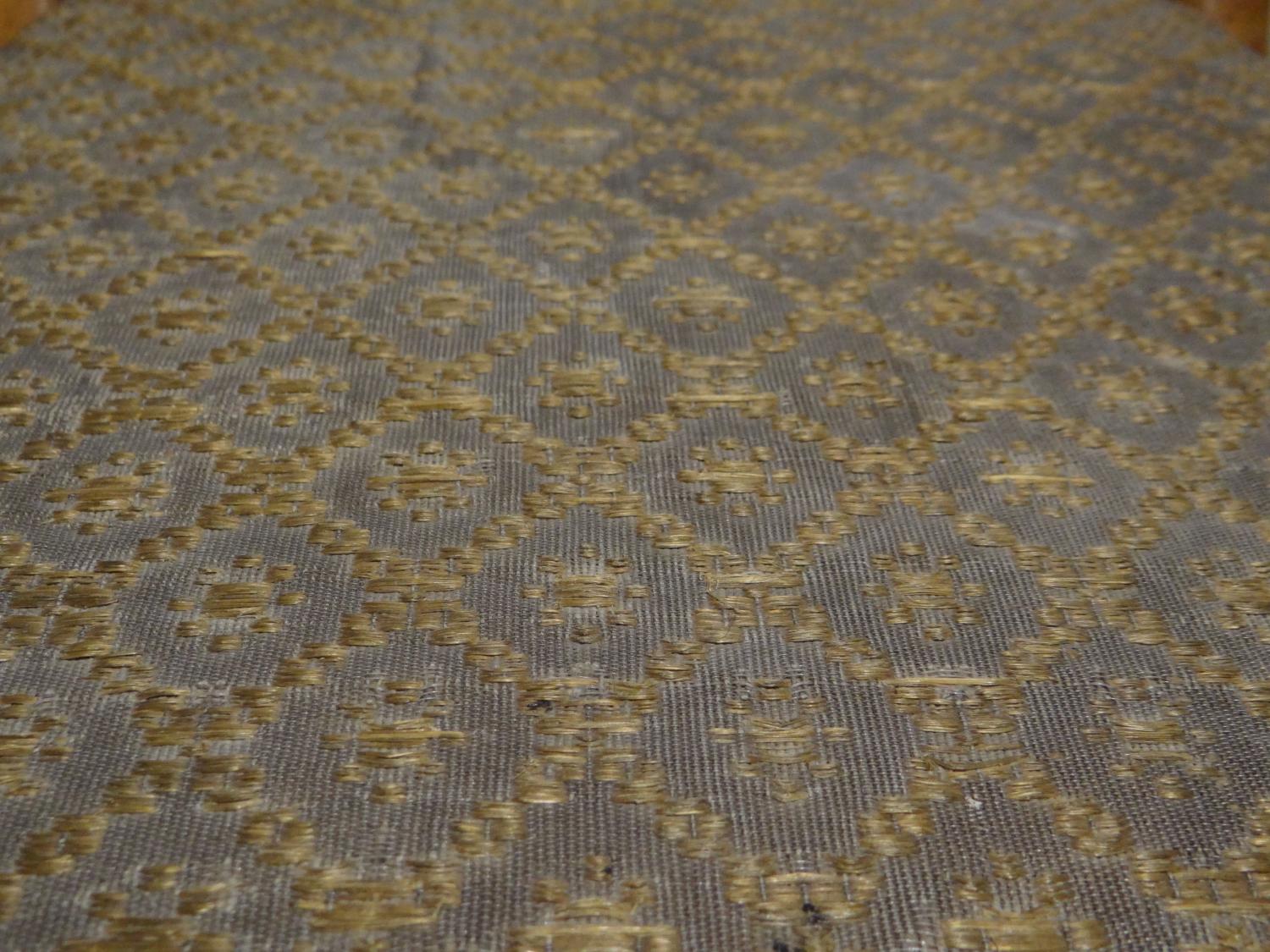 Chaise à dossier enroulé n° 1