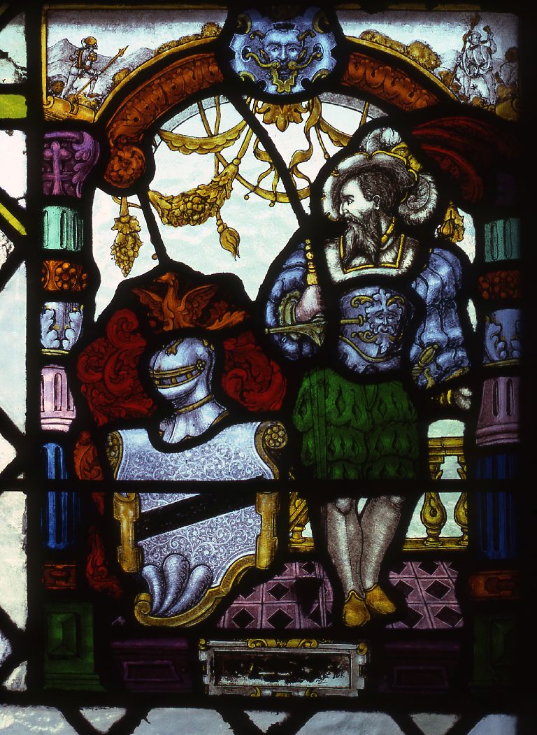 Verrière (vitrail suisse) : donateurs et leurs armoiries, sainte Thérèse, sainte Jeanne d' Arc, sainte Hélène (baie 1), verrière à personnages