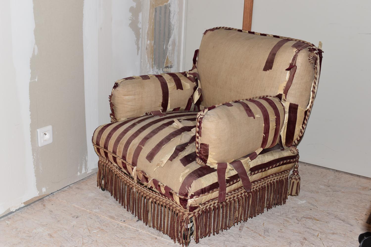 Fauteuil n°2 d'une paire de fauteuils
