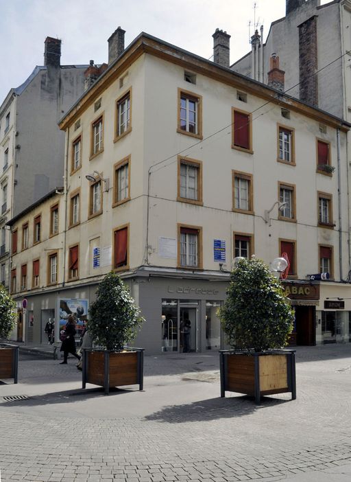 Immeuble, puis maison close, actuellement foyer dit Résidence Pauline