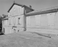 école, puis mairie-école, actuellement mairie